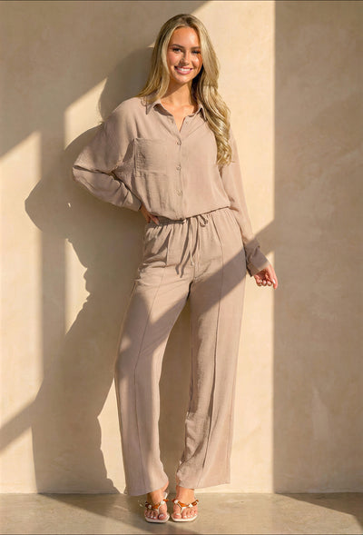 Beige Blouse met Kraag, Knoopsluiting en Lange Mouwen