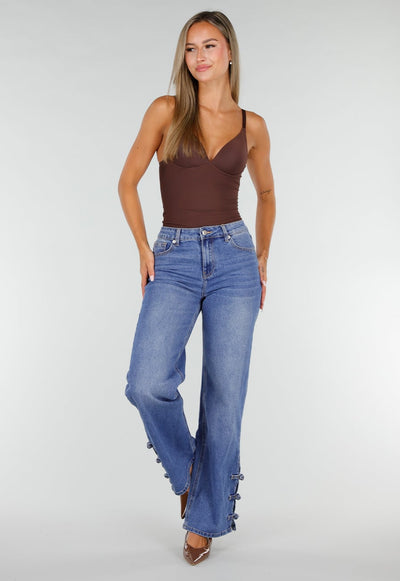 Blauwe Denim Straight Leg Jeans met Knoopbandjes aan de Broekspijpen