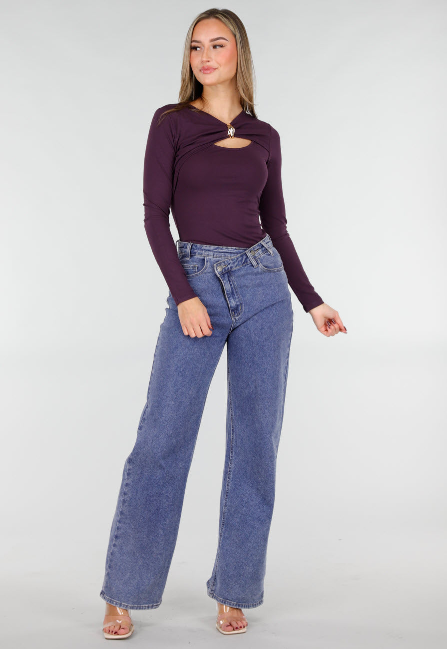 Paarse Top met Cut Out Detail