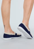 Donkerblauwe Loafers met Beige Bontvoering en Witte Zool