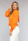 Oranje Blouse met Pofmouwen en Strikdetail