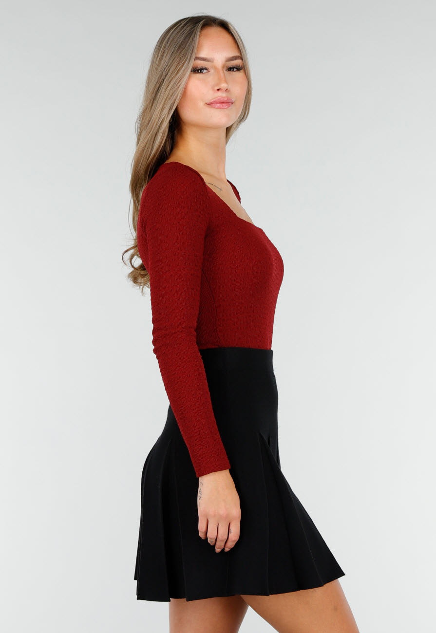 Bordeauxrode Stretch Top met Vierkante Halslijn