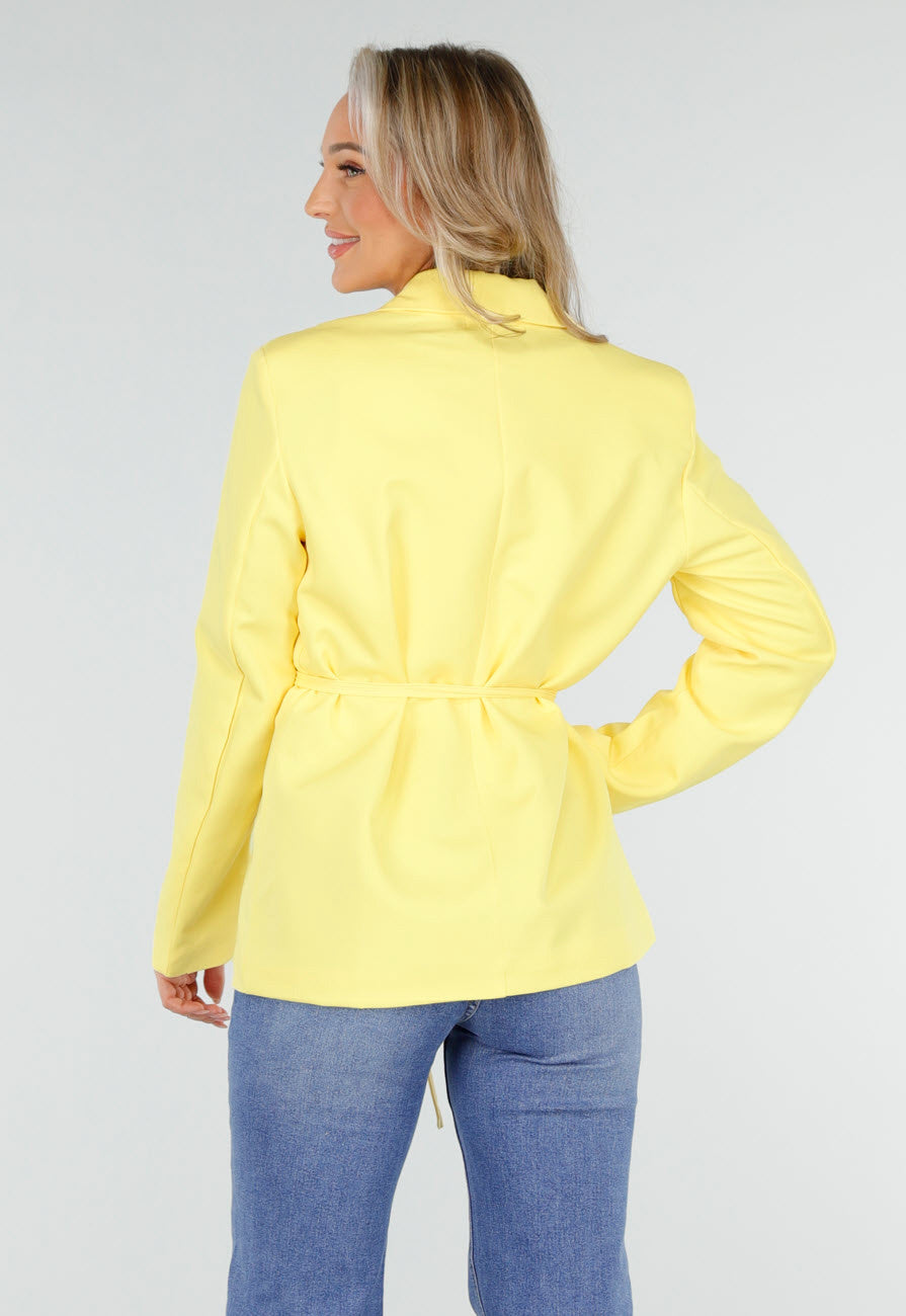 Gele Blazer met Ceintuur en Bloemdetail in Taille