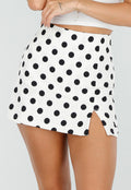 Witte Polkadot Skort met Split en Stretch