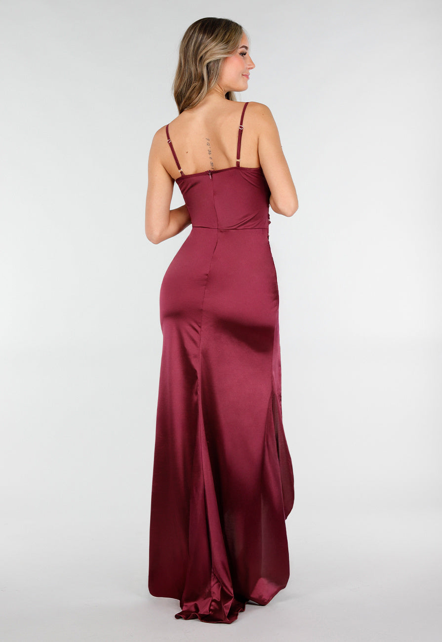 Satijnen Maxi Jurk Burgundy met Spaghetti Bandjes met Strikjes
