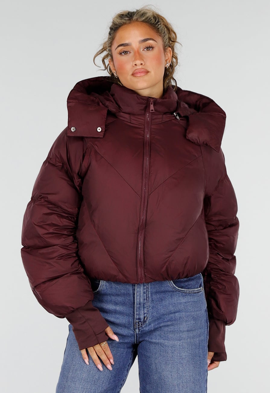 Bordeaux Korte Gewatteerde Puffer Winterjas met Capuchon