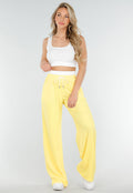 Witte Crop Top en Butter Yellow Wijde Broek Set met Elastische Taille