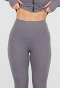 Grijze Stretch Sportset met Strakke Legging en Vestje