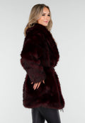 Bordeauxrode Faux Fur Jas met Ceintuur en Brede Kraag