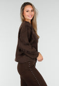 Bruine Trui met V-Hals en Rafel Details