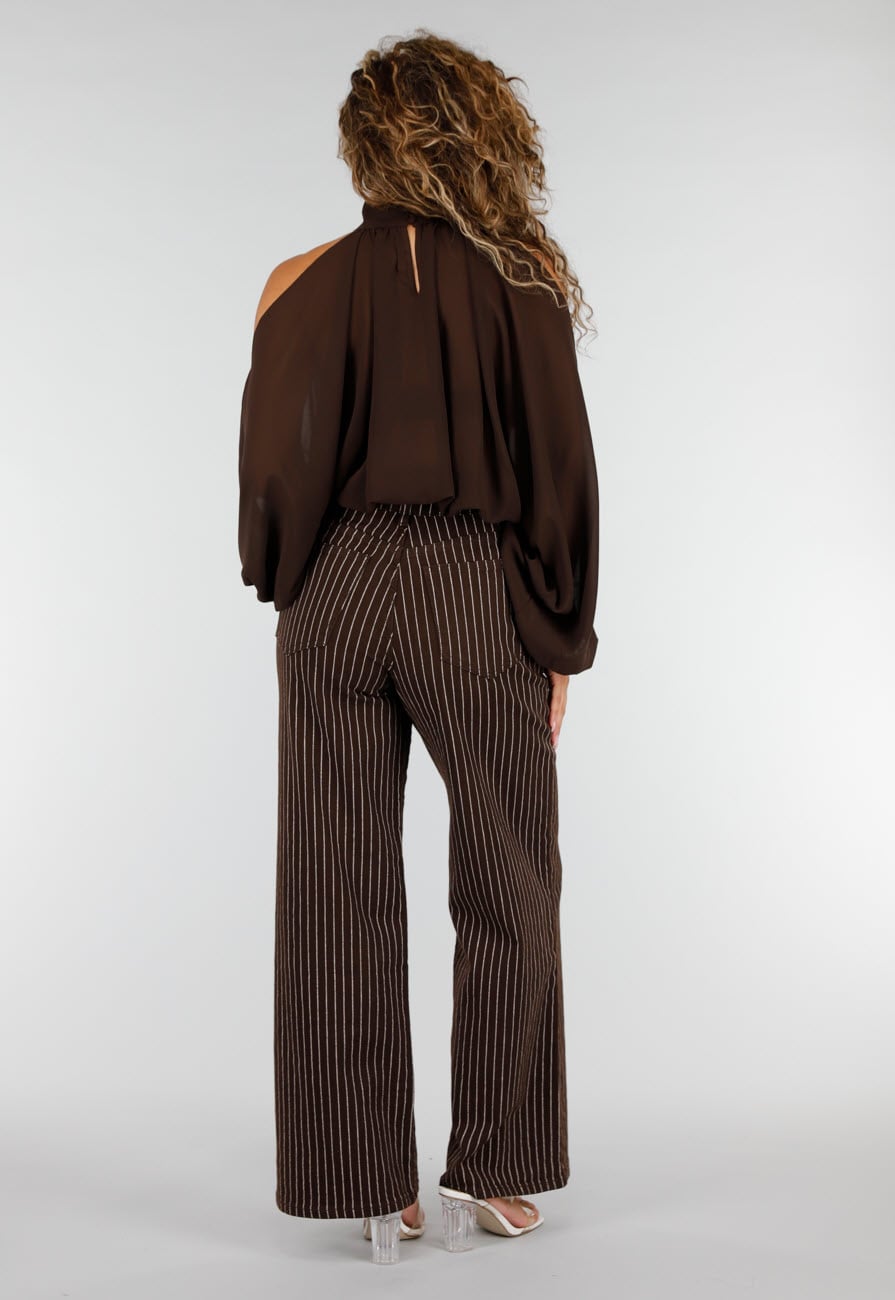 Bruine Cold Shoulder Crop Top met Col en Lange Ballonmouwen