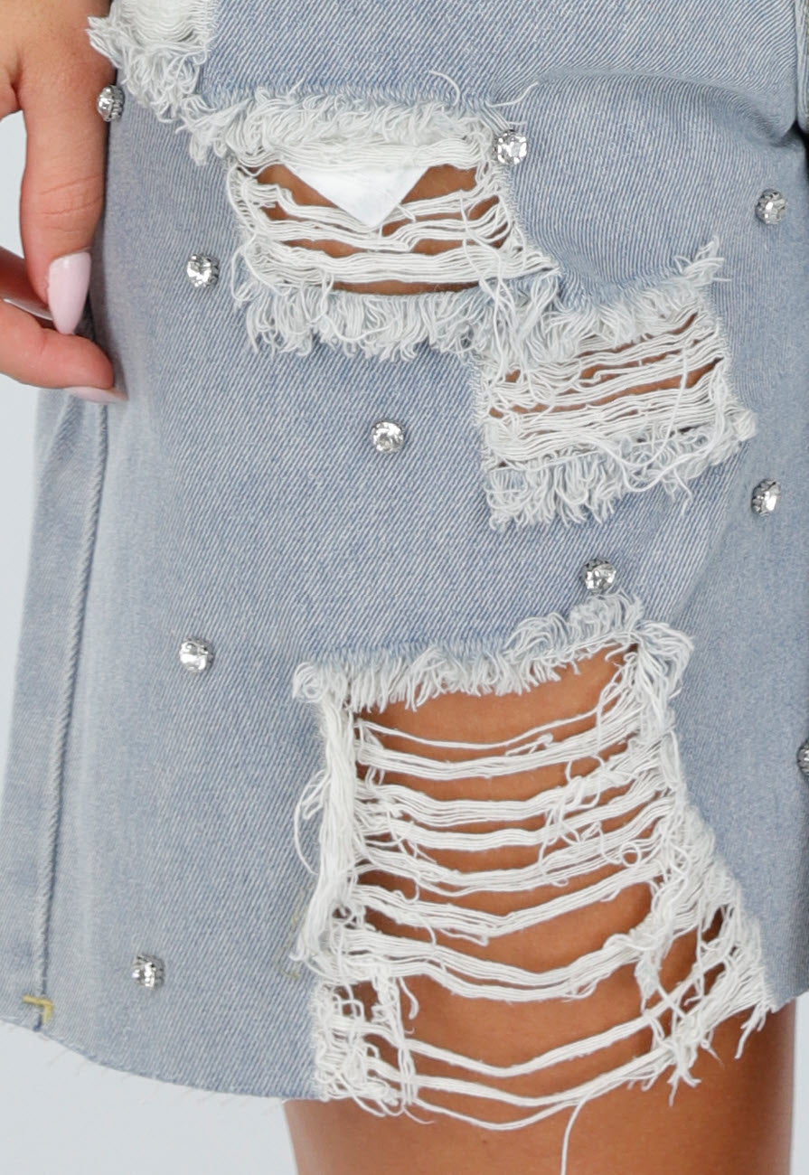 Lichtblauwe Denim Bermuda Shorts met Strass en Destroyed Details Voor Dames