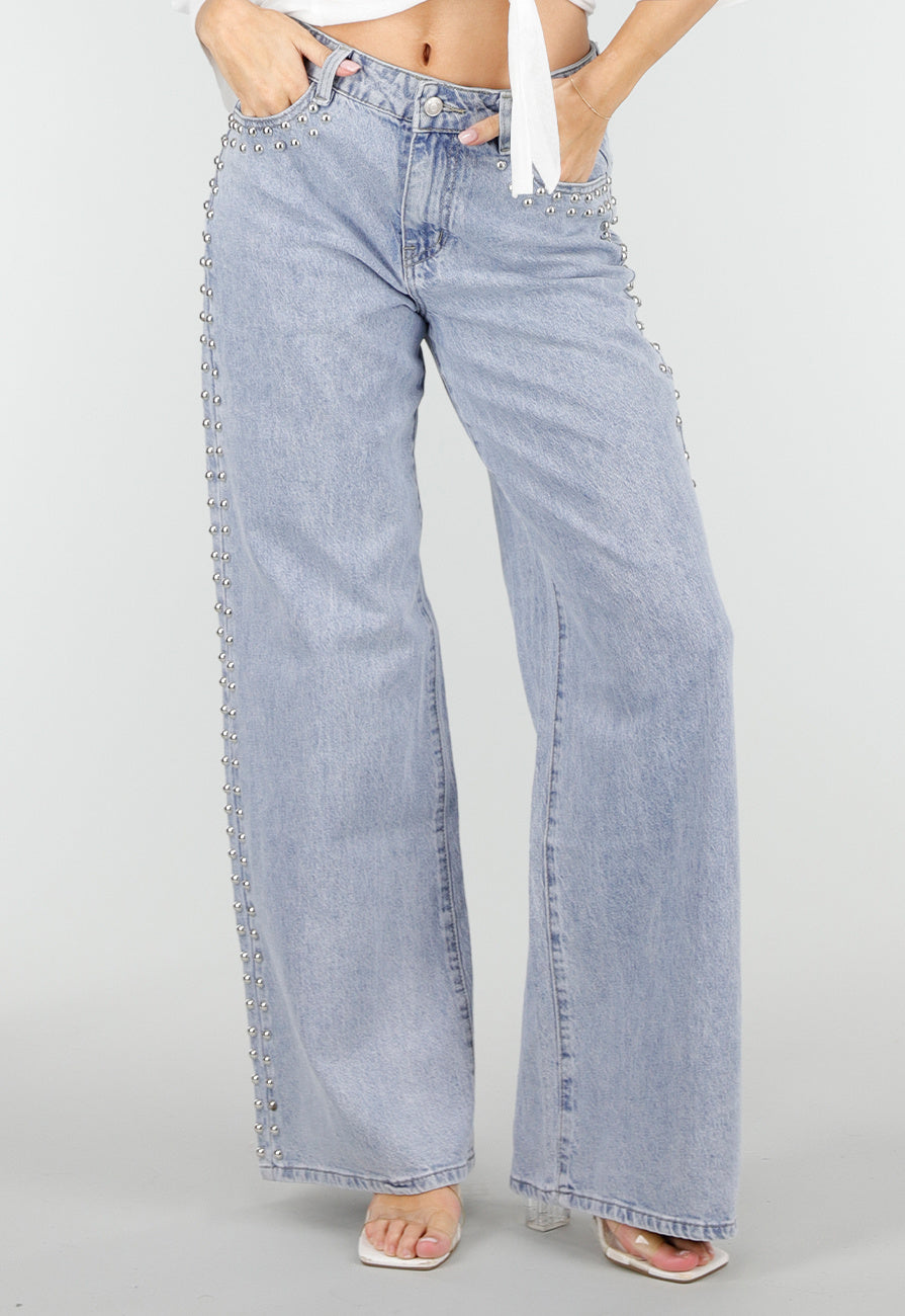 Lichtblauwe Denim Wide Leg Jeans met Studs en Mid Waist