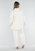 Crème Denim Blouse met Oversized Knopen en Lange Mouwen