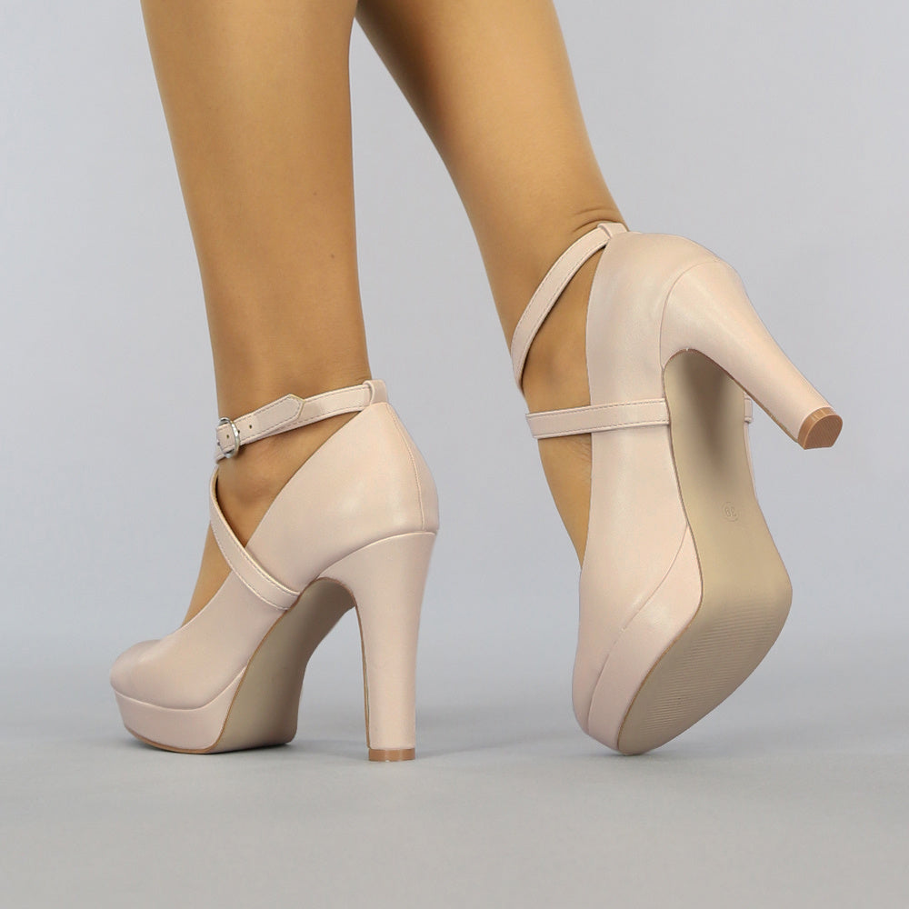 Beige Lederlook Pumps met Enkelbandje