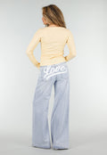 Butter Yellow Stretch Top met Lange Mouwen en Vierkante Hals