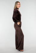 Bruine Velours Top met Cut-Out Halslijn en Lange Mouwen