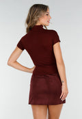 Bordeauxrode Stretch Top met Col en Korte Mouwen