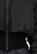 Zwarte Cropped Puffer Jas met Hoge Kraag en Verstelbare Trekkoorden