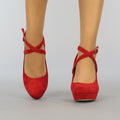 Rode Suède-Look Pumps met Enkelbandje
