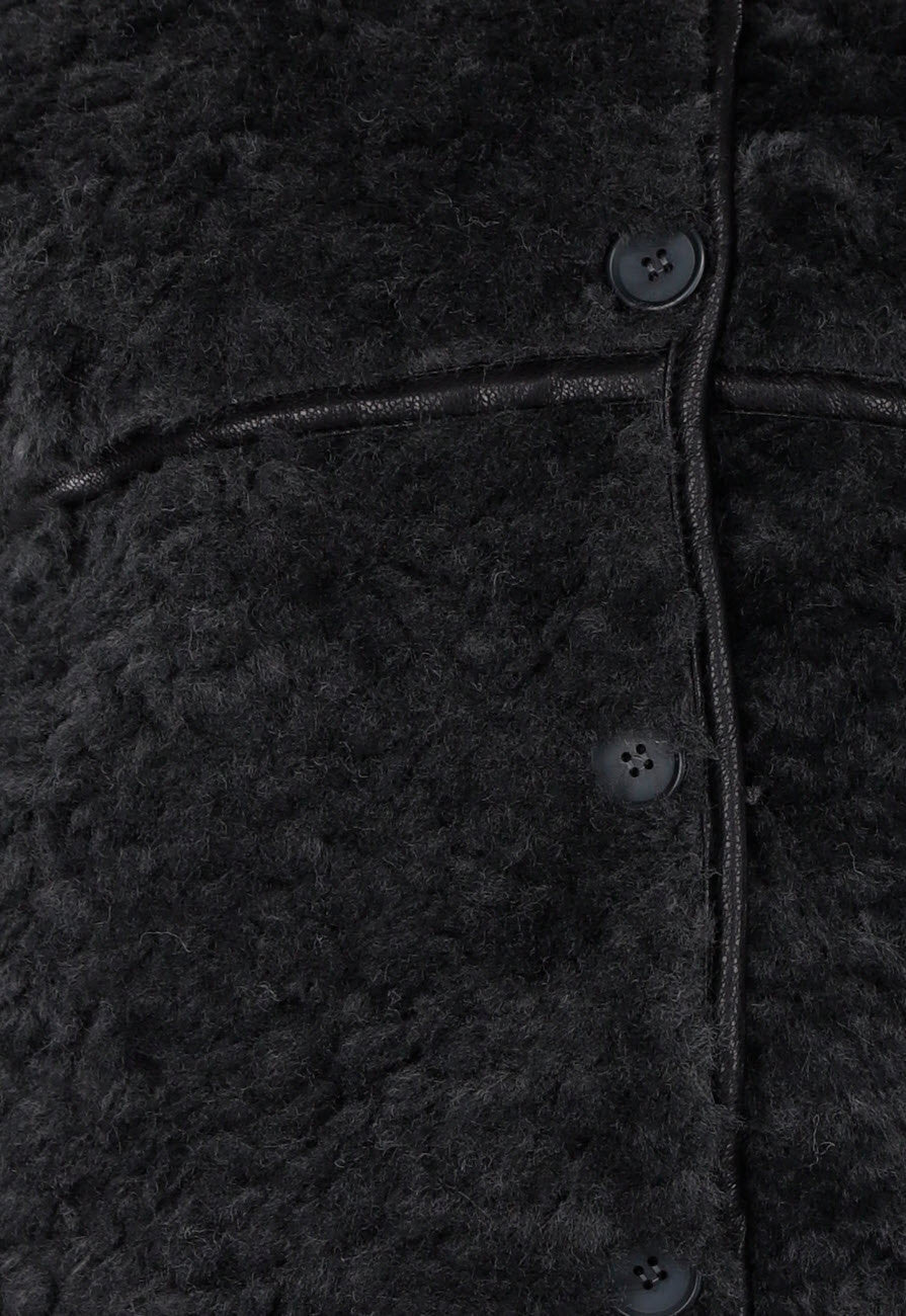 Zwarte Teddy Bontjas met Knoopsluiting