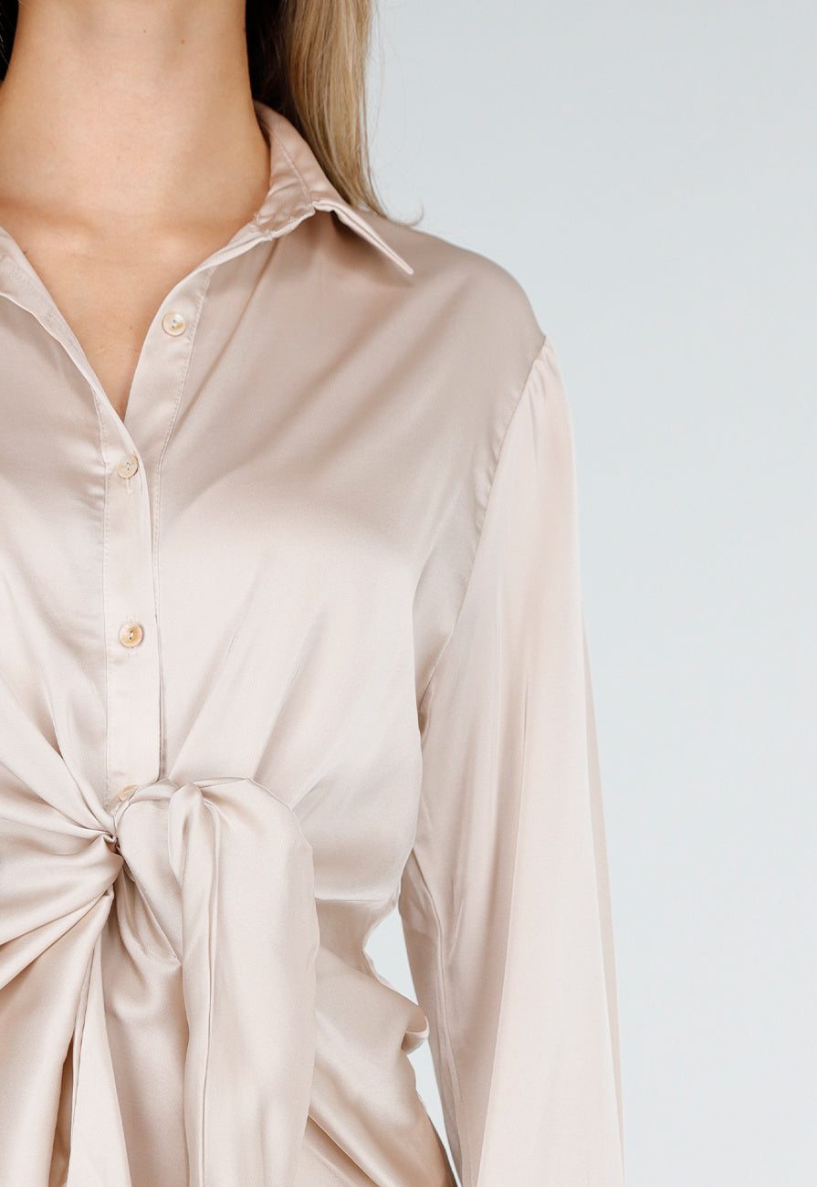 Blouse met Lange Mouwen in Beige Satijn