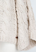 Beige Oversized Kabeltrui met Wijde Mouwen