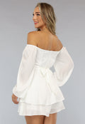 Witte Flowy Playsuit met Strikdetail