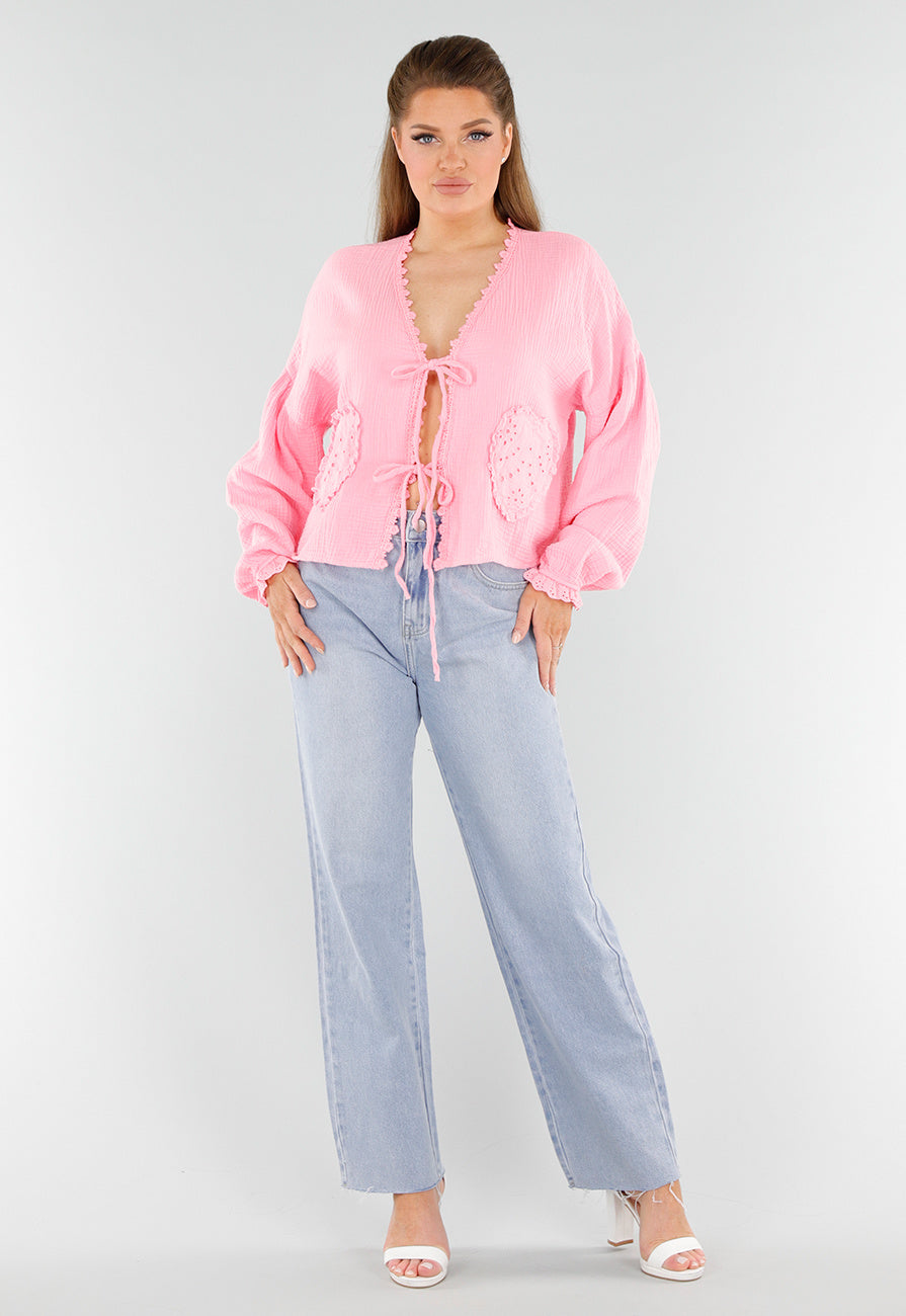 Roze Blouse met Hartzakken en Knooplint Detail