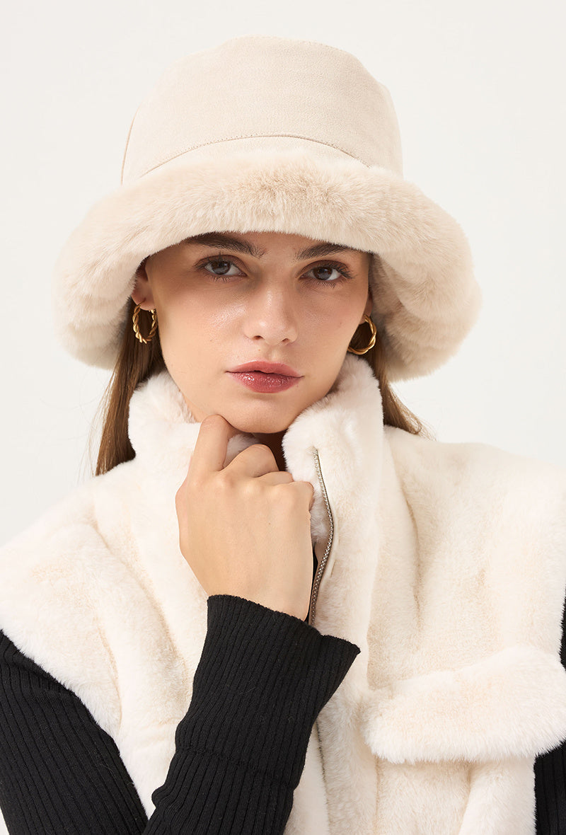 Suèdelook Bucket Hat met Bont Randje