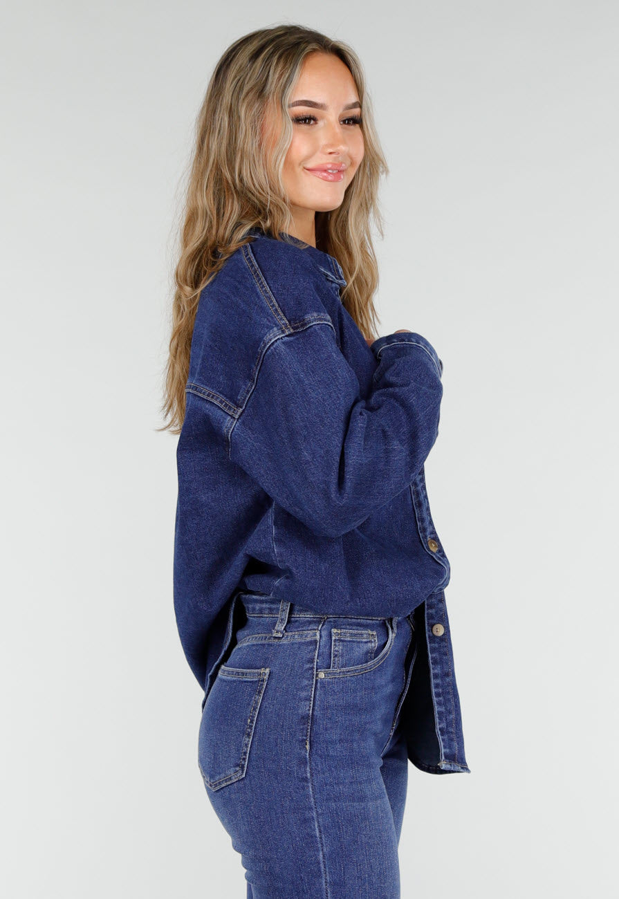 Redial Jeans  Donkerblauw Denim Overhemd met Oversized Pasvorm en Knoopsluiting