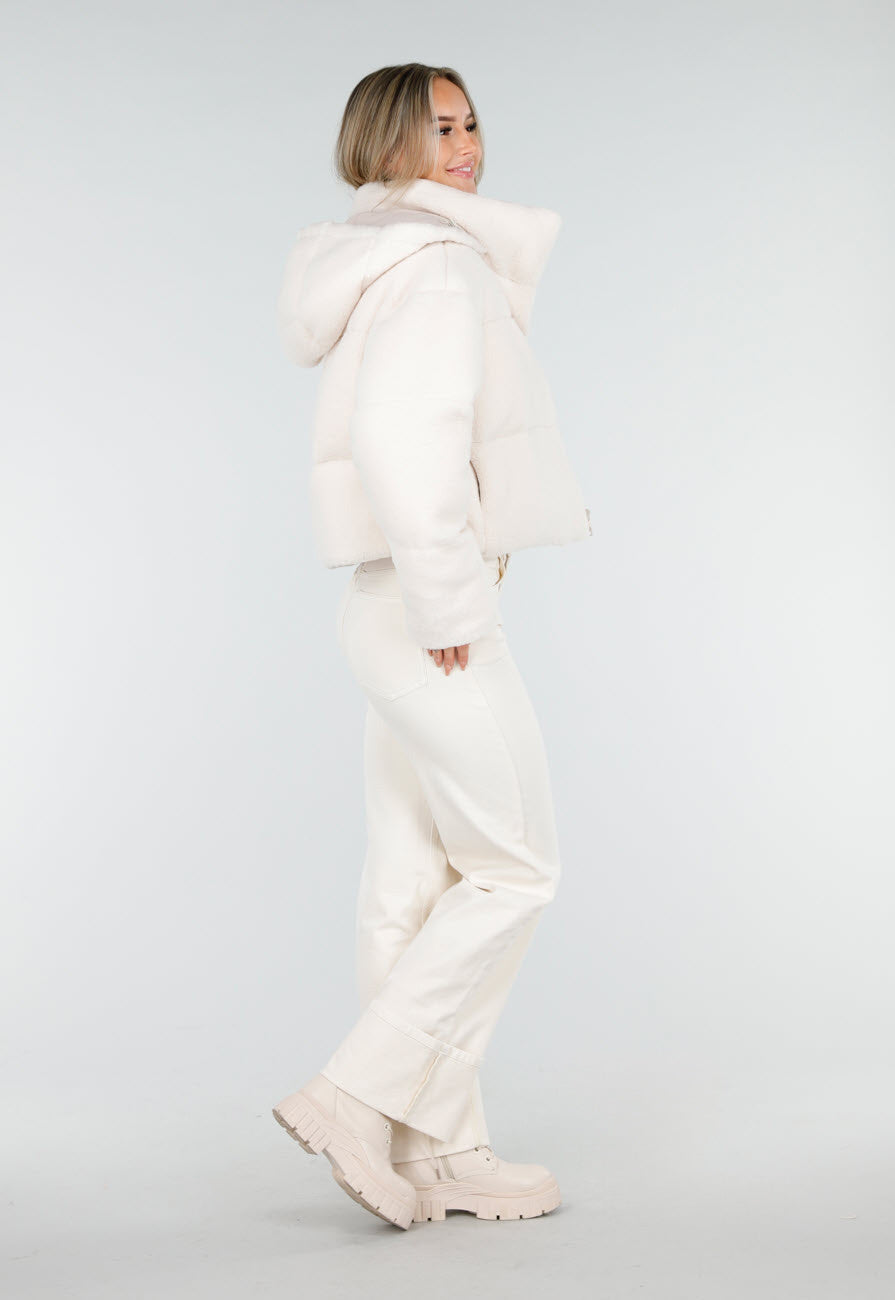 Witte Teddy Pufferjas met Capuchon en Hoge Kraag