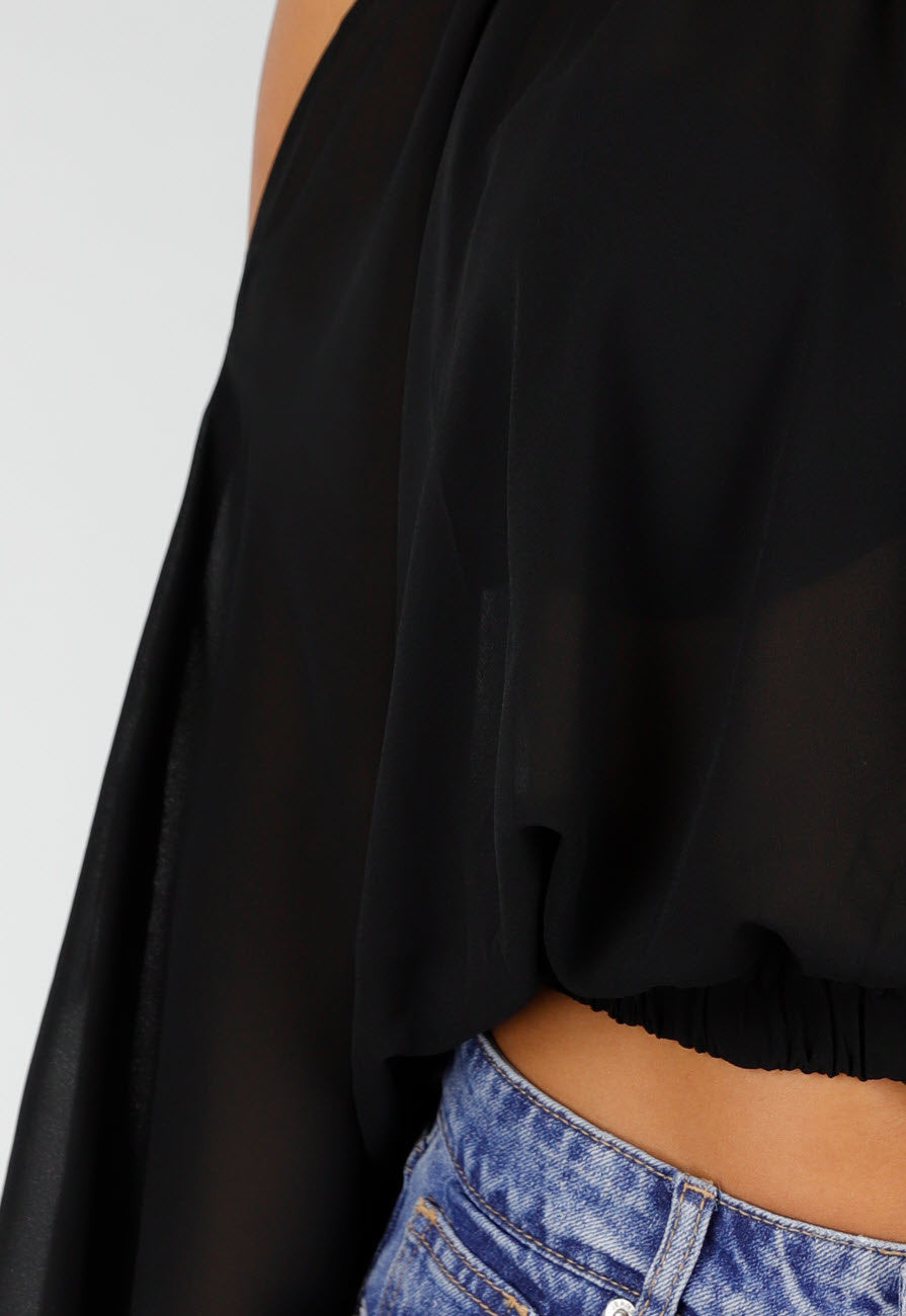 Zwarte Cold Shoulder Crop Top met Col en Lange Ballonmouwen