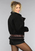 Zwarte Fluffy Jas met Bruine Gesp Details
