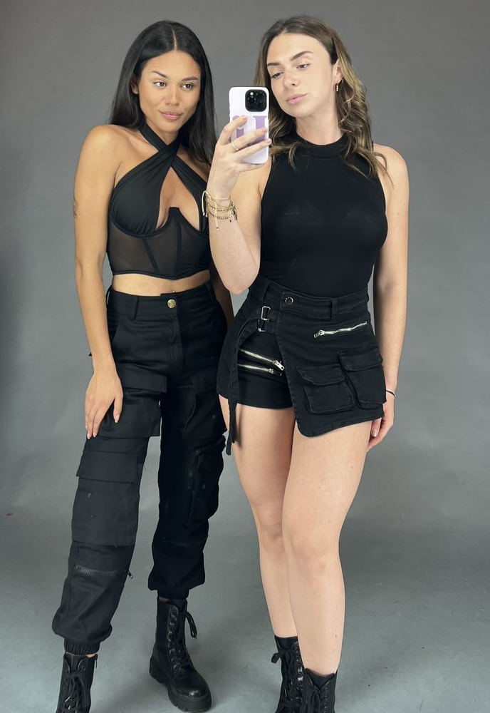 Cross-over Halter Top met Mesh Details