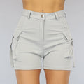 Lichtgrijs Cargo Short met Zilveren Details