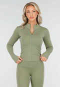 Groene Sportset met Strakke Legging en Sportjack