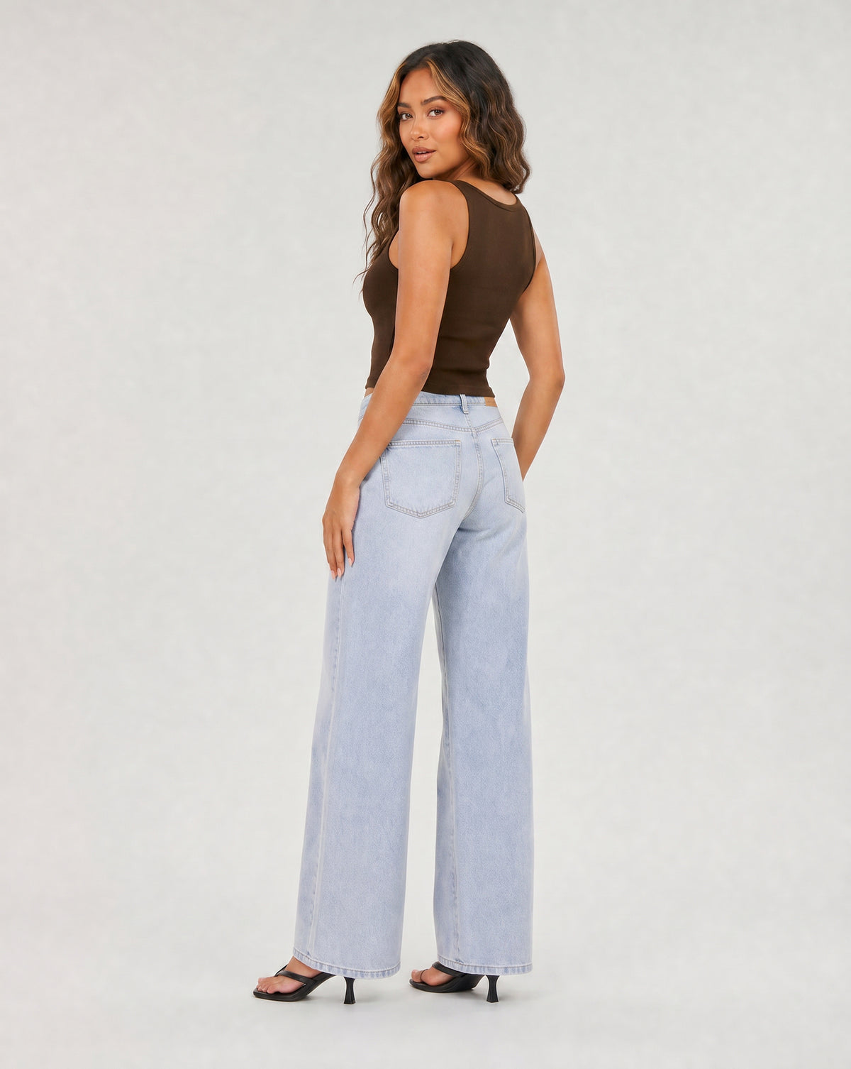Bruin Rib Hemdje met Stretch en Brede Bandjes