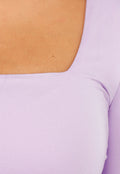 Lila Stretch Top met Vierkante Hals en Lange Mouwen