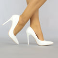 Witte Lak Pumps met Spitse Neus
