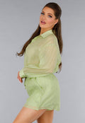 Groene Tweedelige Set met Doorschijnende Blouse en Elastische Short