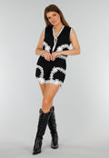 Zwarte Tweedelige Stretch Set met Witte Gehaakte Details en Elastische Tailleband
