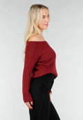 Donkerroze Off Shoulder Trui met Kabelpatroon en Brede Halsrand
