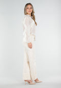 Beige Ruffle Blouse met Lange Mouwen en Striksluiting
