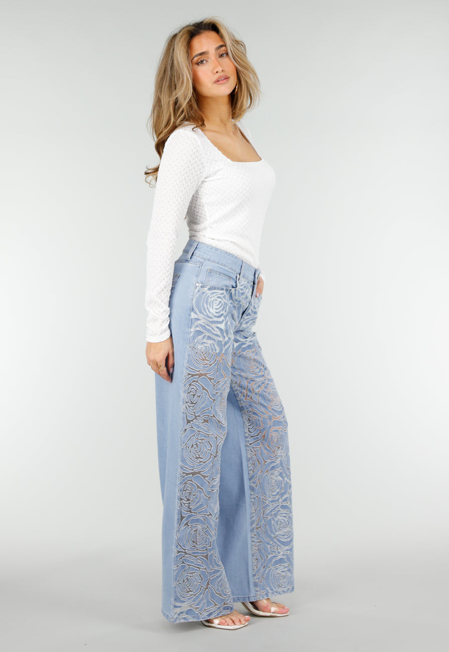 Lichtblauwe Wide Leg Jeans met See-Through Bloemenprint en Stretch