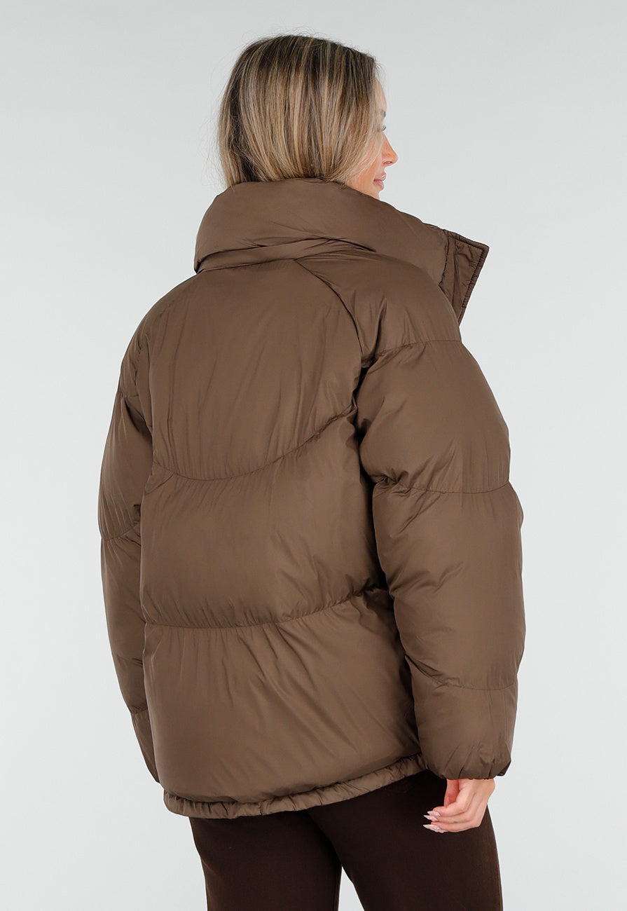 Bruine Puffer Jas met Hoge Kraag en Capuchon