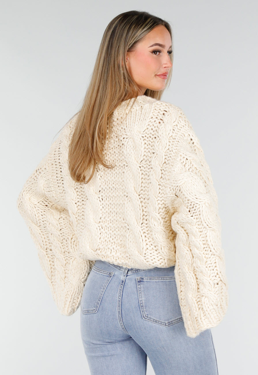 Cream Oversized Grofgebreide Kabeltrui met Lange Mouwen