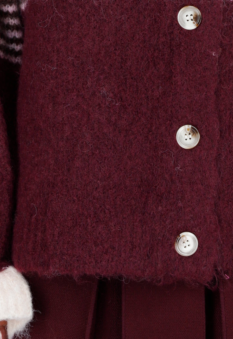 Bordeaux Gestreept Vest met Knoopsluiting en Contrasterende Boorden
