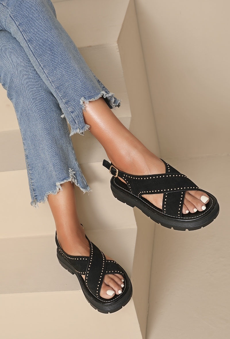Zwarte Suède Sandalen met Studs en Gesp en Platte Zool