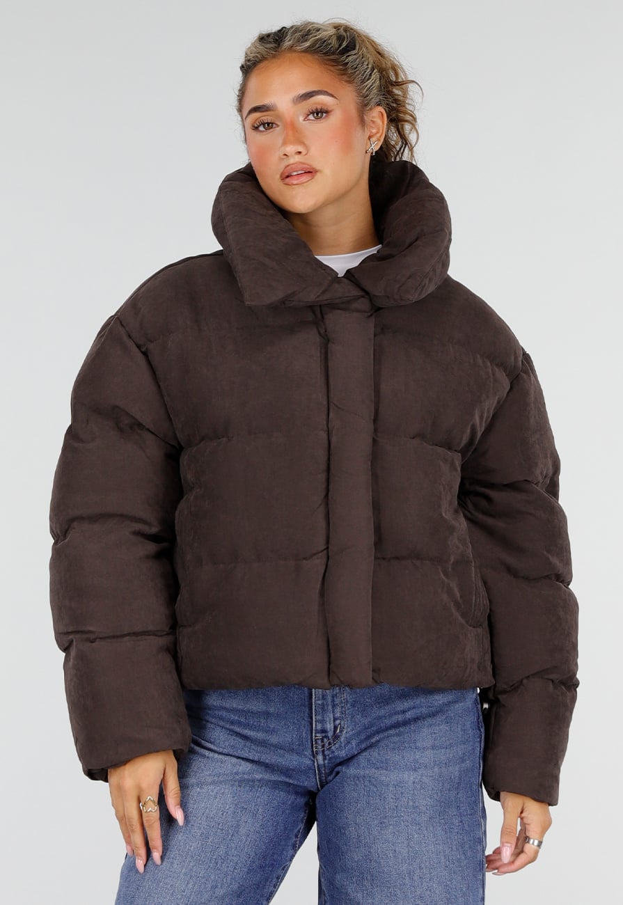 Zachte Bruine Korte Puffer Winterjas met Hoge Kraag